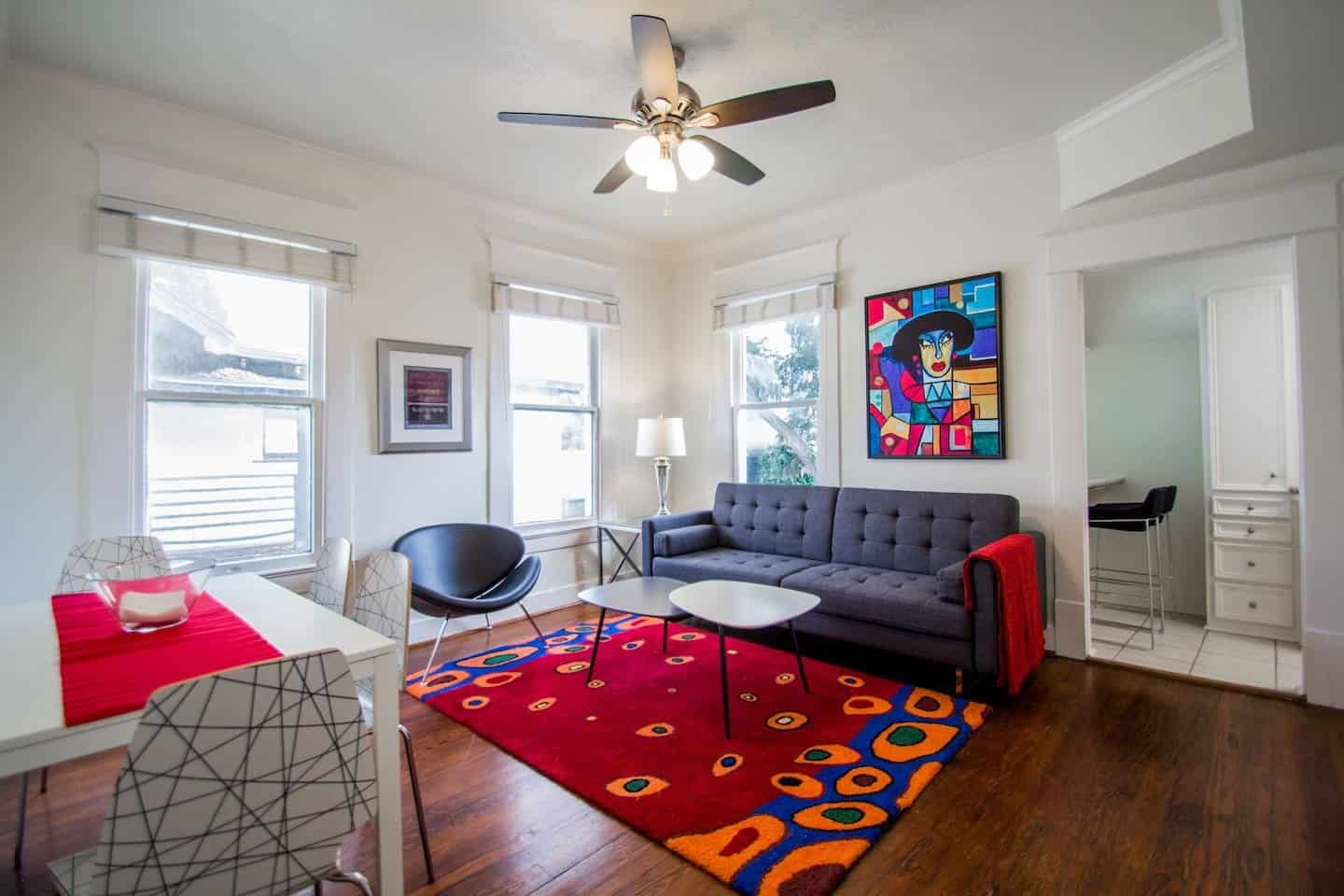 15 Best Houston Airbnb Rentals For Every Budget ItsAllBee Solo   9 Houston Airbnb Rentals 