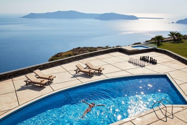 Best Santorini Villas With Infinity Pools - ItsAllBee | Solo Travel ...