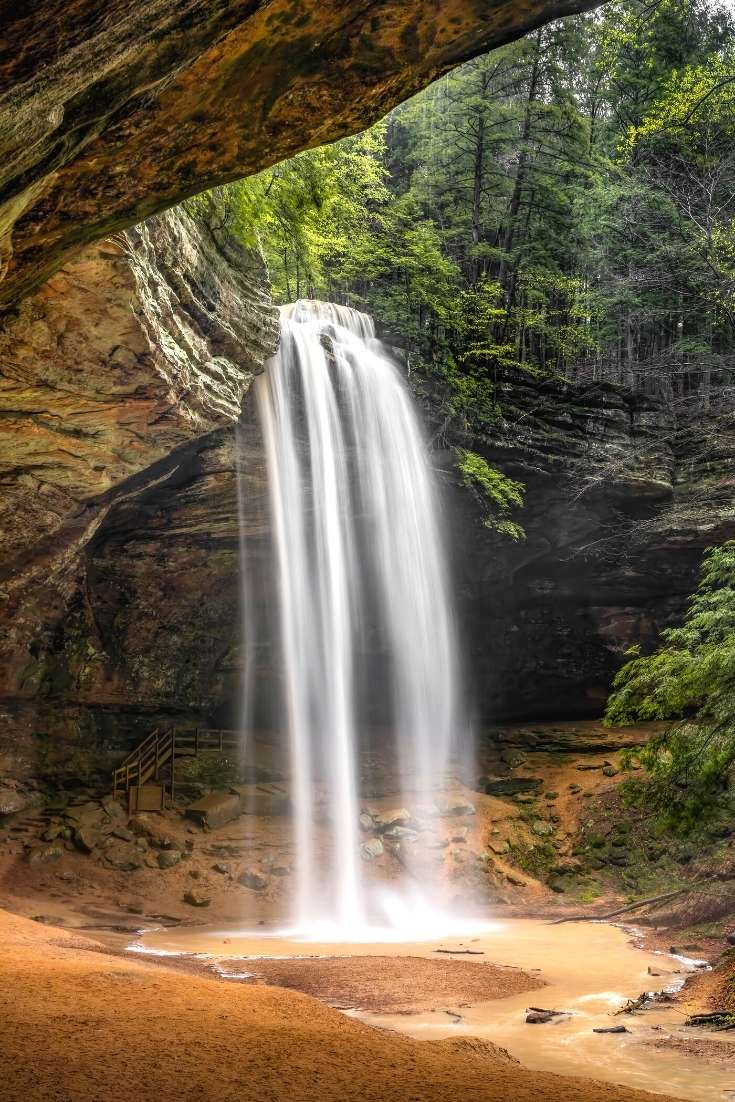 | Ash Cave Hocking Hills | Best Hiking In Ohio | Hiking Ohio State Parks | 