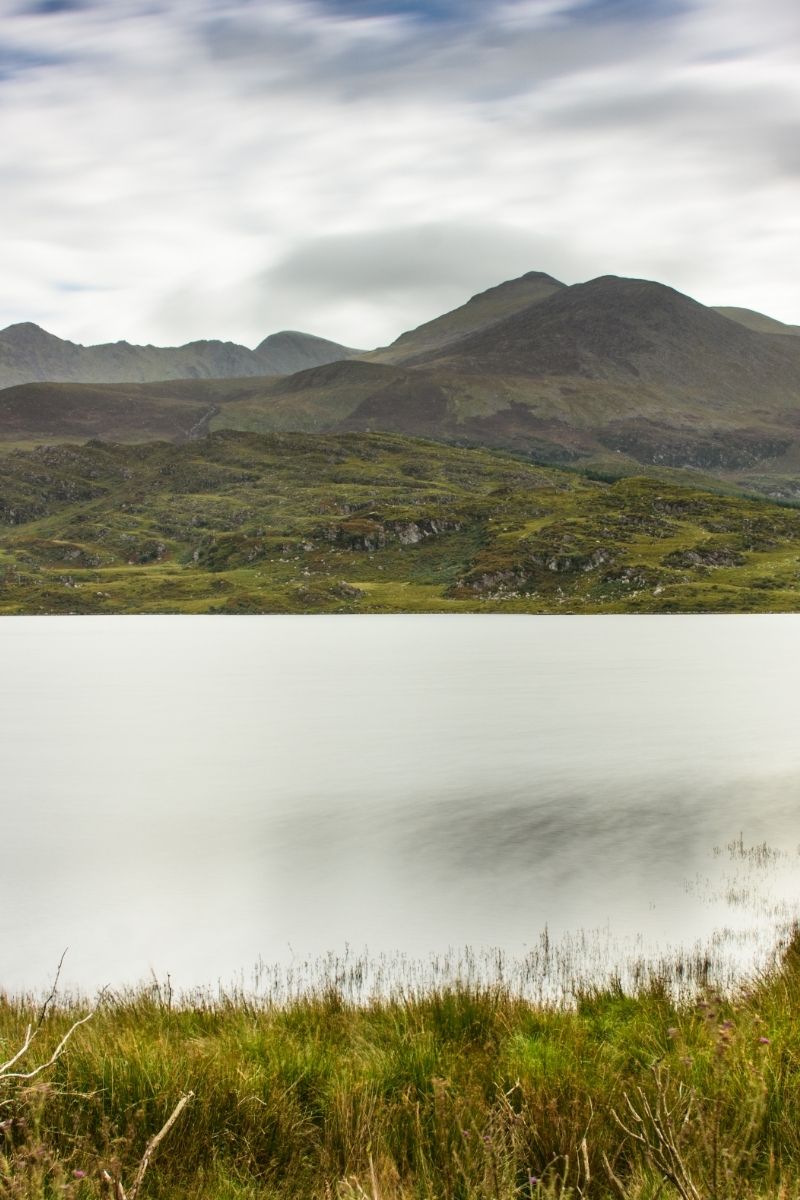 The 15 best walks in Ireland, from breathtaking coastal cliffs to serene mountain trails. Explore stunning landscapes, historic sites and hidden gems perfect for every hiker. Northern Ireland Walks, Nature Walks Ireland, Cliffs Of Moher Coastal Walk, Wicklow Way, Giants Causeway Cliff Walk, Croagh Patrick Pilgrim Path, Carrauntoohil, Howth Cliff Walk, Burren Way, Glendalough Spinc Walk, Slieve League Cliffs Walk, Aran Islands Loop Walk, Gap Of Dunloe Walk, Easy Walks In Ireland, Hiking Ireland