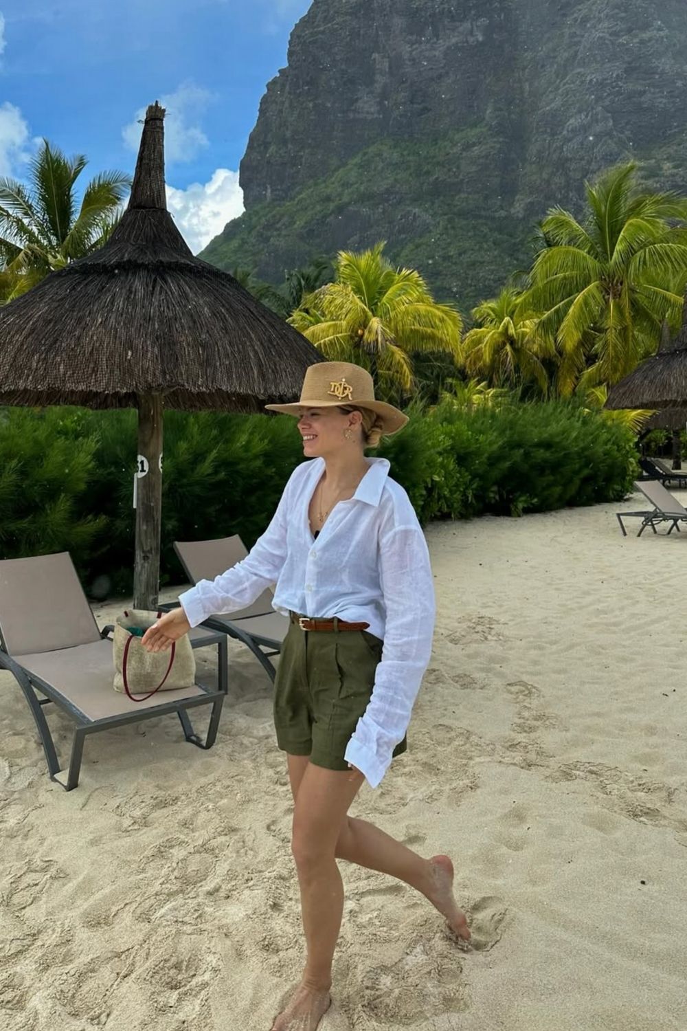 The ultimate Mauritius vacation outfits, from breezy beachside dresses to chic resort looks. Get inspired by stylish crochet sets, elegant evening gowns, and effortless island-chic ensembles perfect for your tropical getaway! Mauritius Outfits, Mauritius Dinner Outfits, Mauritius Outfits Aesthetic, Mauritius Outfits Summer, Honeymoon Outfits Mauritius, Mauritius Outfits Style, Island Vacation Outfits Mauritius, Outfits To Wear In Mauritius, Modest, Mauritius Travel Outfits, Mauritius Aesthetic