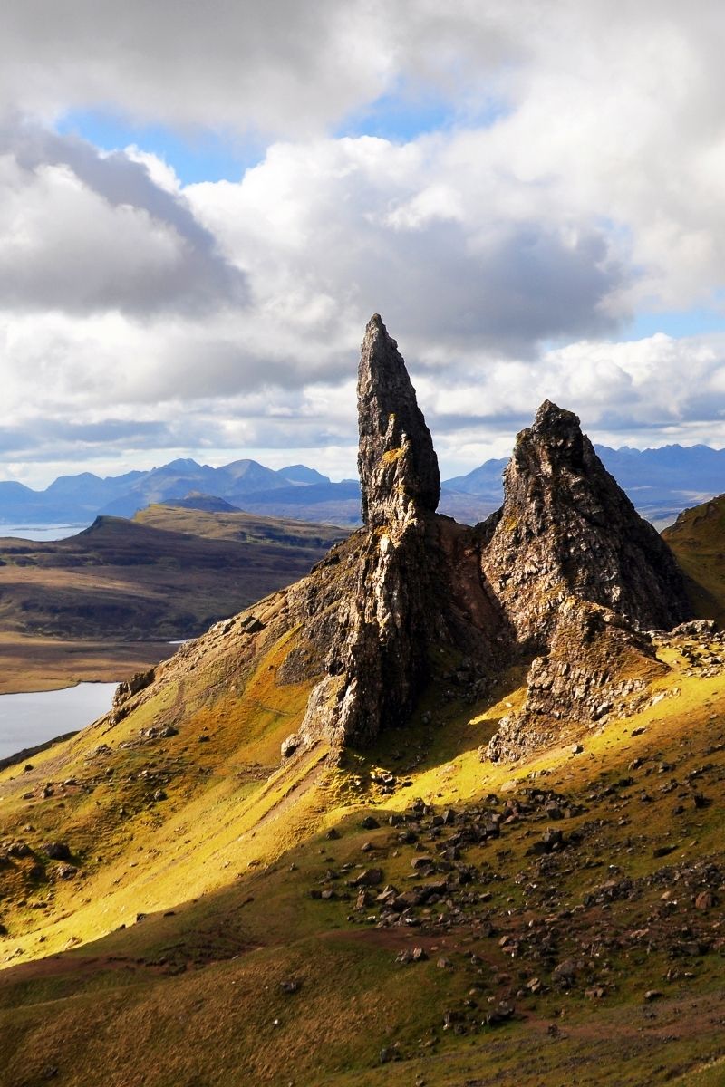 The best walks in Scotland, from breathtaking mountain hikes to scenic lochside strolls. Explore iconic trails, hidden gems, and must-visit routes for every level of adventurer! The Quiraing, Isle Of Skye, Ben Nevis Mountain Path, Loch An Eilein, Cairngorms National Park, Arthur’s Seat, Edinburgh, Old Man Of Storr, West Highland Way, Loch Ness 360 Trail, Cairn Gorm Circular, Loch Lomond And Conic Hill, Falls Of Glomach, Hermitage Walk, Glencoe Lochan Trail, Fairy Pools, Nature Walks Scotland