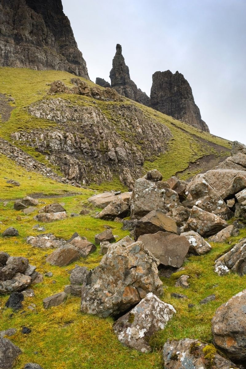 The best walks in Scotland, from breathtaking mountain hikes to scenic lochside strolls. Explore iconic trails, hidden gems, and must-visit routes for every level of adventurer! The Quiraing, Isle Of Skye, Ben Nevis Mountain Path, Loch An Eilein, Cairngorms National Park, Arthur’s Seat, Edinburgh, Old Man Of Storr, West Highland Way, Loch Ness 360 Trail, Cairn Gorm Circular, Loch Lomond And Conic Hill, Falls Of Glomach, Hermitage Walk, Glencoe Lochan Trail, Fairy Pools, Nature Walks Scotland